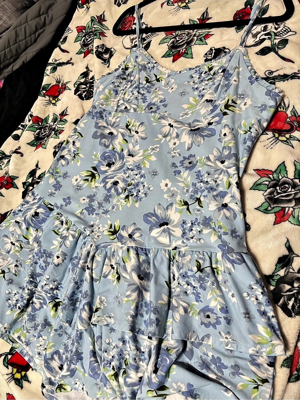 No Boundaries Ruffle Smocked Mini Dress Blue & White Girls XXL (19)